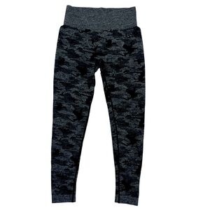 Gymshark Adapt Womens Grey Black Camo Seamless Leggings Camouflage S